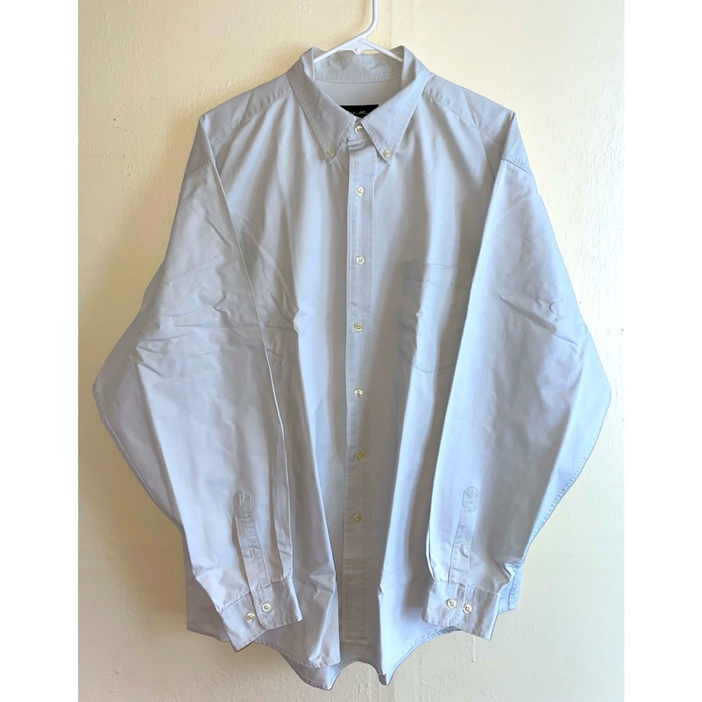 Eddie Bauer NWOT men’s size large light sage light gray 100% cotton dress shirt